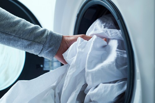 Can We Use A Dryer For Curtain Cleaning?